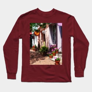 Alexandria VA - Street With Art Gallery and Tobacconist Long Sleeve T-Shirt